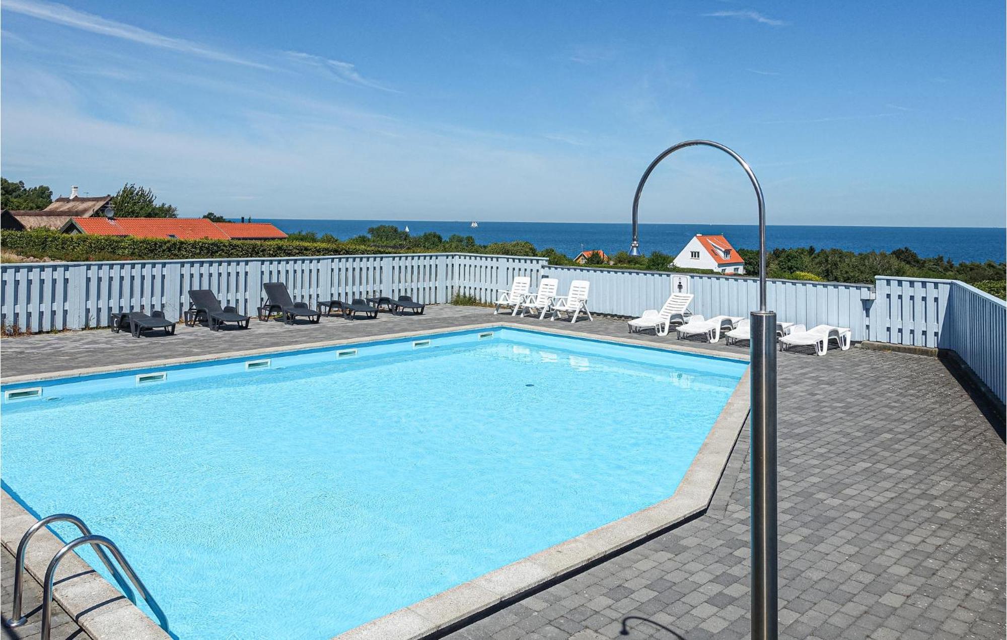 Nice Apartment In Allinge With House Sea View Exterior foto